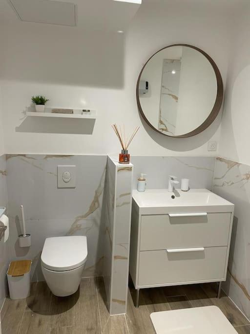 Love Room - Cocon Room - Toulon - Ollioules Dış mekan fotoğraf