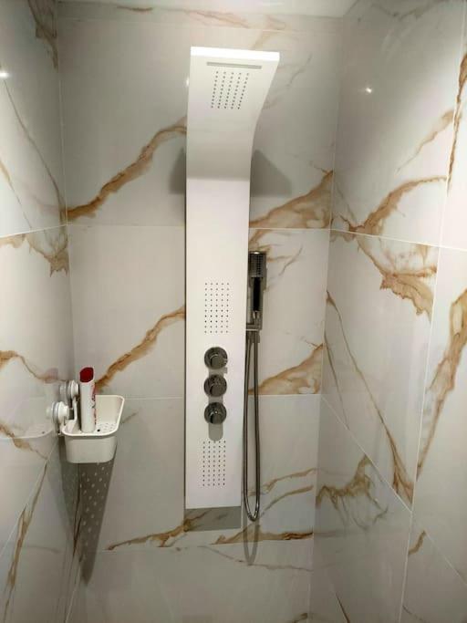 Love Room - Cocon Room - Toulon - Ollioules Dış mekan fotoğraf